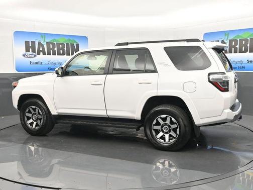 2024 Toyota 4Runner TRD Off Road