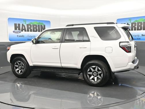 2024 Toyota 4Runner TRD Off Road