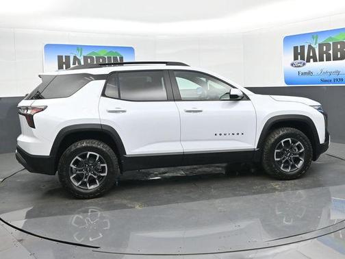 Polar White 2026 Chevrolet Equinox ACTIV