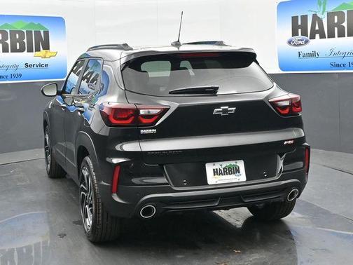 Black 2026 Chevrolet Trailblazer RS