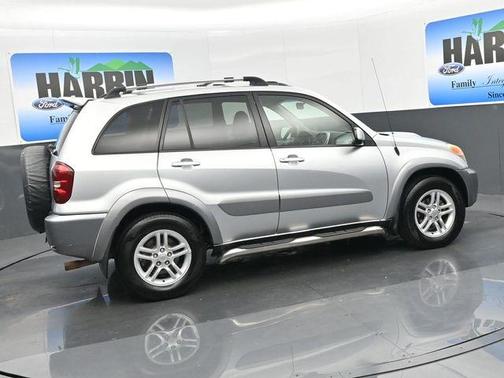 2004 Toyota RAV4 Base