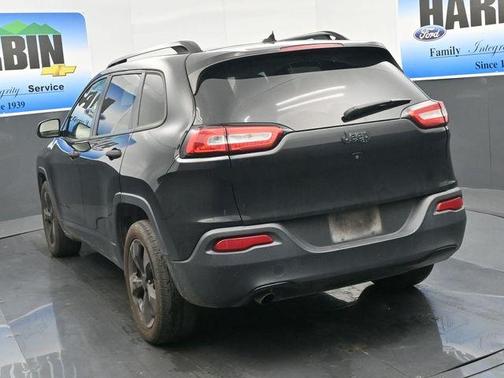 2016 Jeep Cherokee Altitude