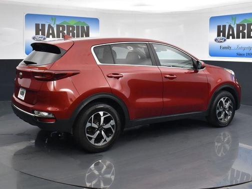 Red 2022 Kia Sportage LX