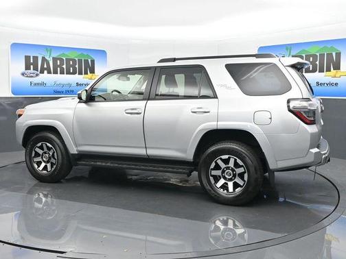 2024 Toyota 4Runner TRD Off Road