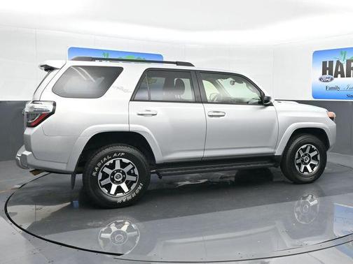 2024 Toyota 4Runner TRD Off Road