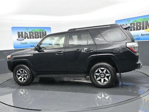 2024 Toyota 4Runner TRD Off Road