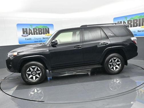 2024 Toyota 4Runner TRD Off Road