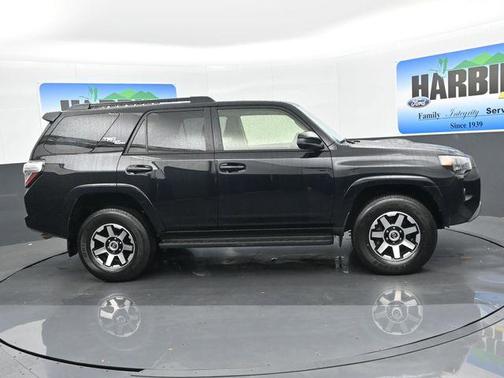 2024 Toyota 4Runner TRD Off Road