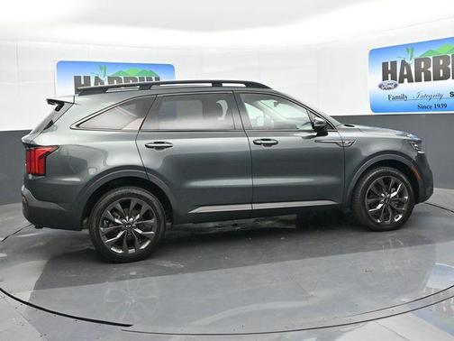 Green 2021 Kia Sorento SX Prestige X-Line