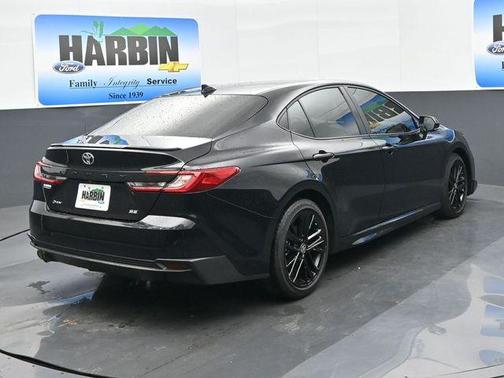 Midnight Black Metallic 2025 Toyota Camry SE