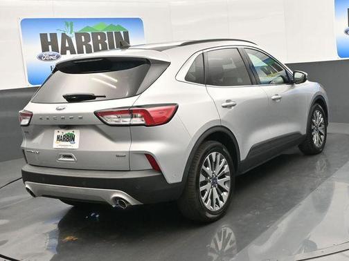 2020 Ford Escape Titanium Hybrid