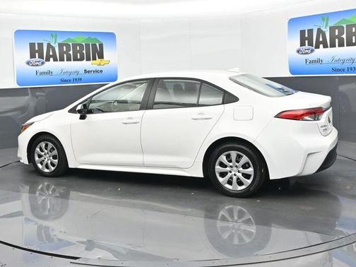 Ice 2024 Toyota Corolla LE