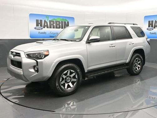 2024 Toyota 4Runner TRD Off Road