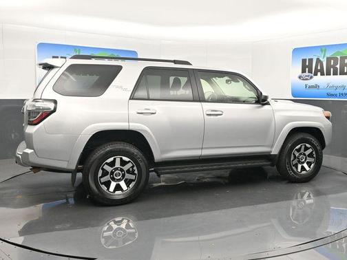 2024 Toyota 4Runner TRD Off Road