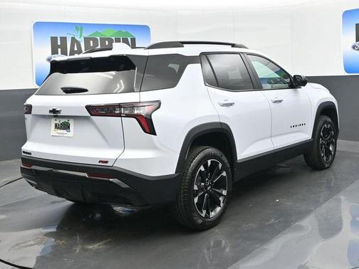 Polar White 2026 Chevrolet Equinox RS