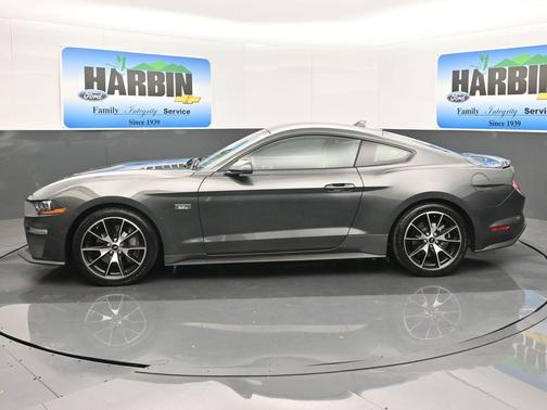 2020 Ford Mustang EcoBoost