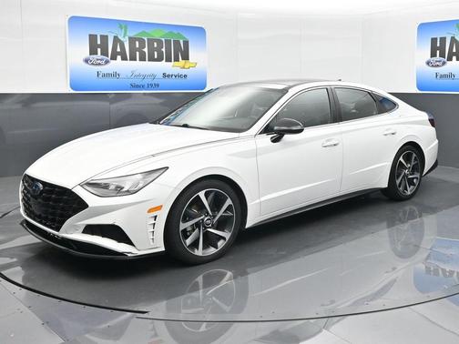 2021 Hyundai SONATA SEL Plus