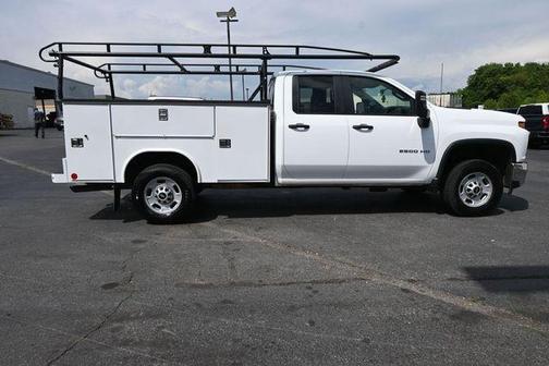 Summit White 2022 Chevrolet Silverado 2500 WT