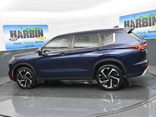 2022 Mitsubishi Outlander SE