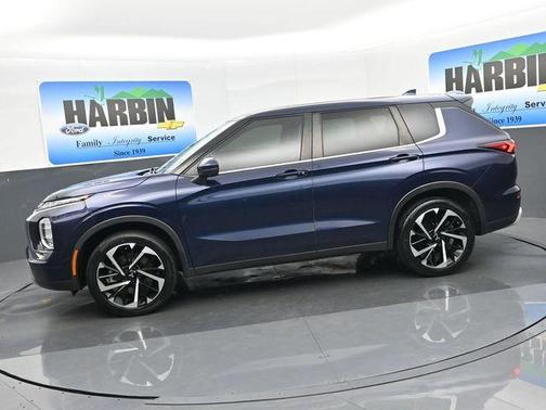 2022 Mitsubishi Outlander SE