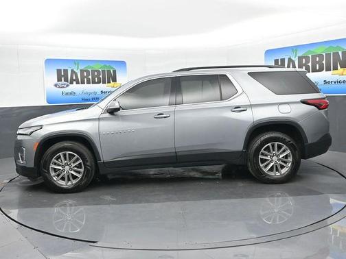 Sterling Gray Metallic 2023 Chevrolet Traverse LT Cloth