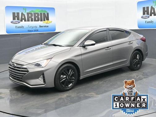 2020 Hyundai ELANTRA SEL