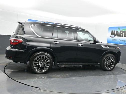 2024 Nissan Armada Platinum