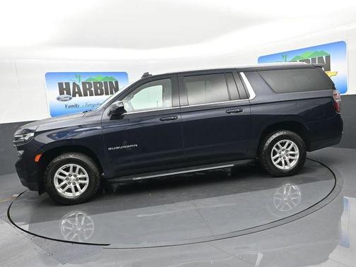 2021 Chevrolet Suburban LT