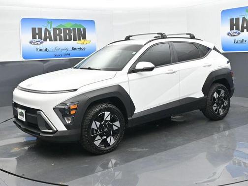 White 2024 Hyundai KONA SEL