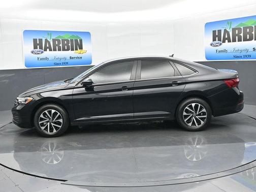 Deep Black Pearl Effect 2023 Volkswagen Jetta 1.5T S
