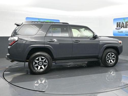 2024 Toyota 4Runner TRD Off Road