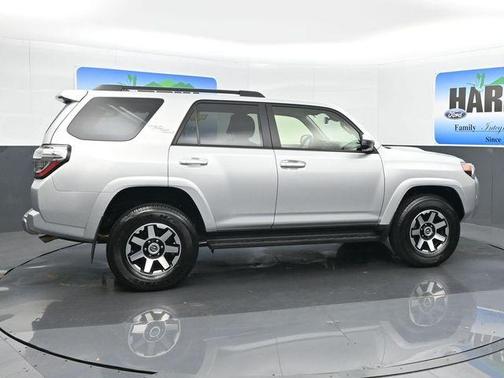 2024 Toyota 4Runner TRD Off Road