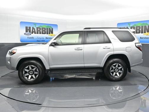2024 Toyota 4Runner TRD Off Road
