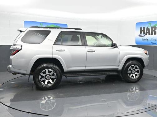 2024 Toyota 4Runner TRD Off Road