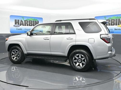 2024 Toyota 4Runner TRD Off Road