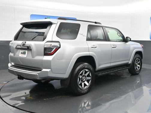 2024 Toyota 4Runner TRD Off Road