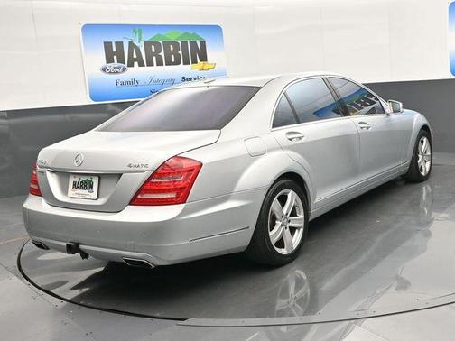 2013 Mercedes-Benz S-Class S 550 4MATIC