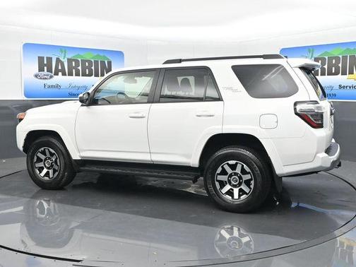 2024 Toyota 4Runner TRD Off Road