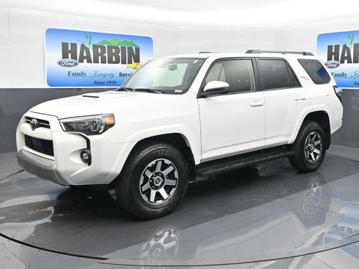 2024 Toyota 4Runner TRD Off Road