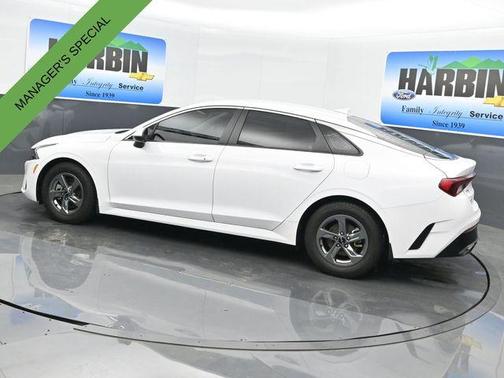 2022 Kia K5 LXS