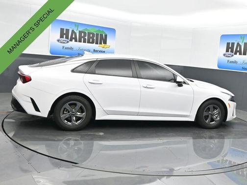 2022 Kia K5 LXS