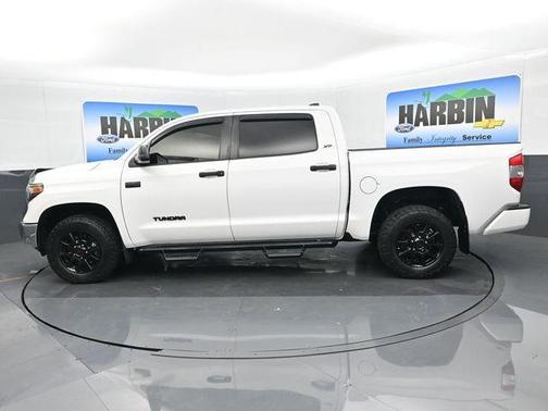 Super White 2021 Toyota Tundra SR5