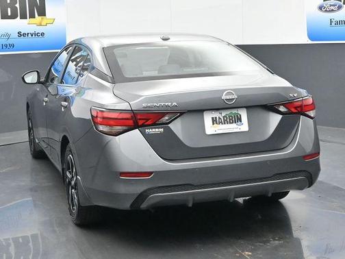Gun Metallic 2024 Nissan Sentra SV