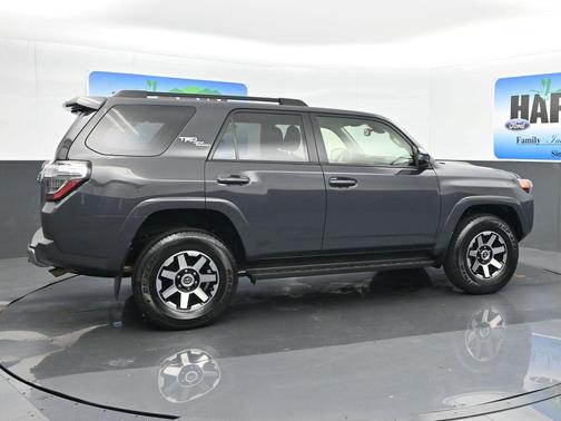 2024 Toyota 4Runner TRD Off Road