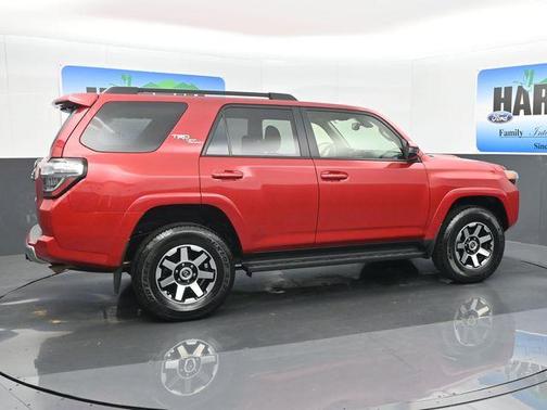 2024 Toyota 4Runner TRD Off Road