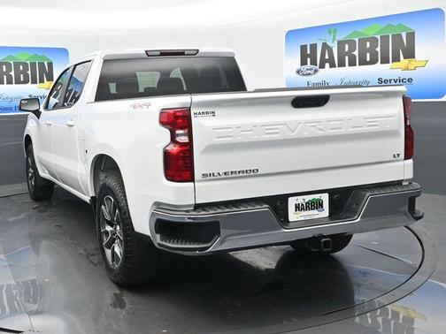 Summit White 2023 Chevrolet Silverado 1500 LT