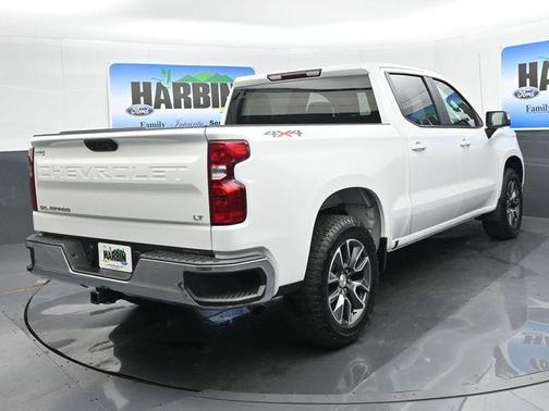 Summit White 2023 Chevrolet Silverado 1500 LT