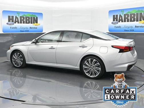 2024 Nissan Altima 2.5 SL