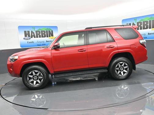 2024 Toyota 4Runner TRD Off Road