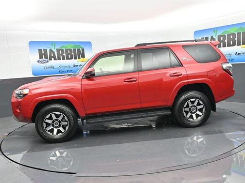 2024 Toyota 4Runner TRD Off Road